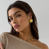 CUSHION EARRINGS GOLD