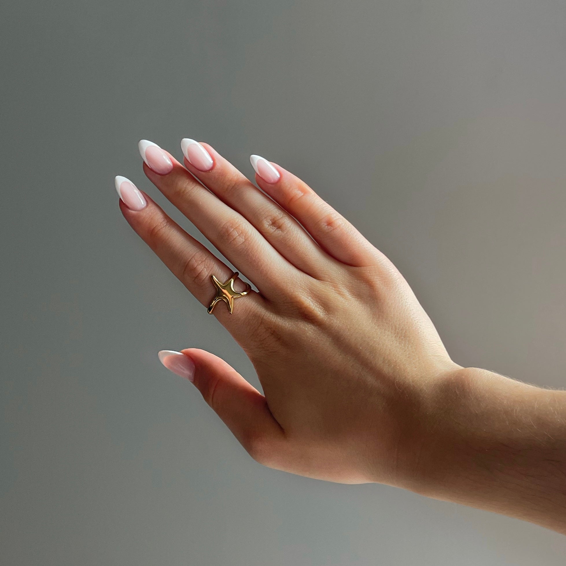 ADJUSTABLE SEA STAR RING - GOLD