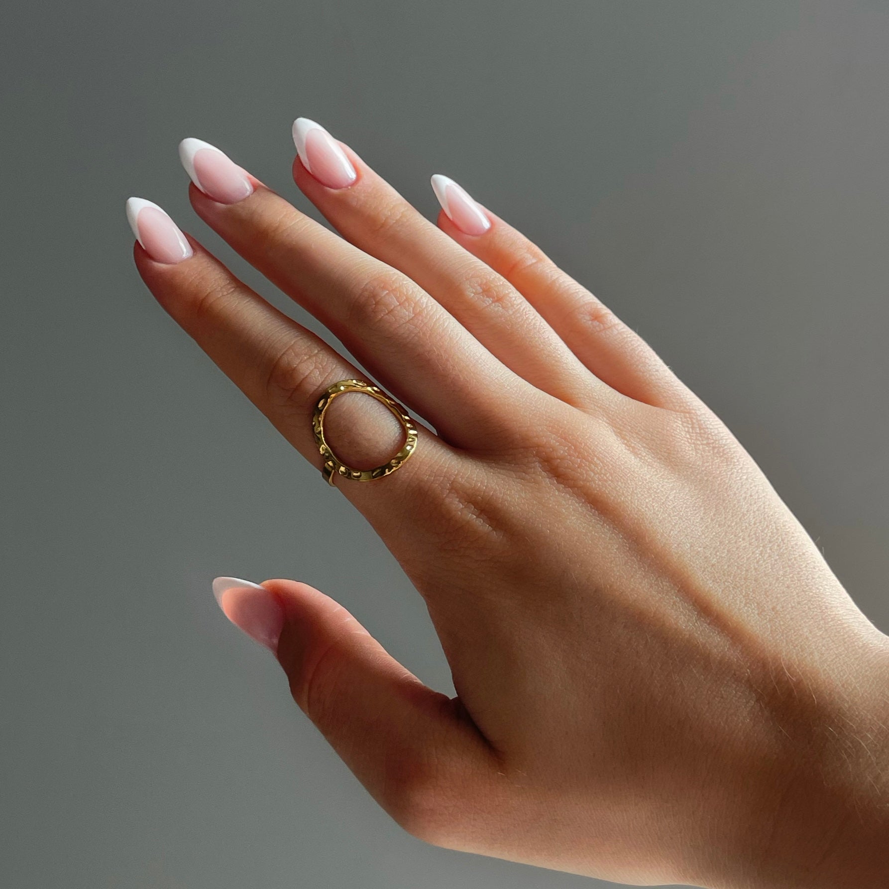 ADJUSTABLE OVAL RING - GOLD