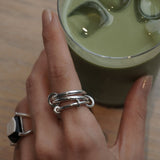 Aura Plain Interlocking Ring