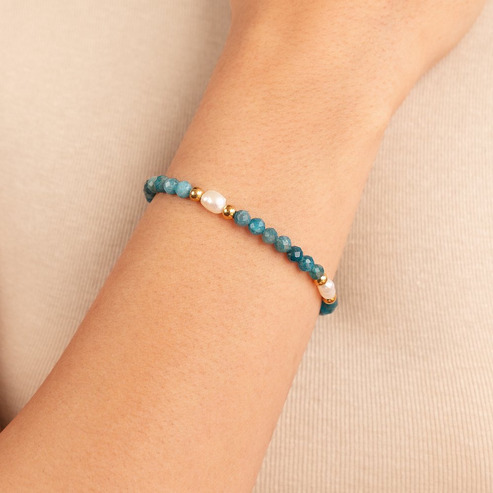 Free Turquoise Blue & Pearl Bead Bracelet